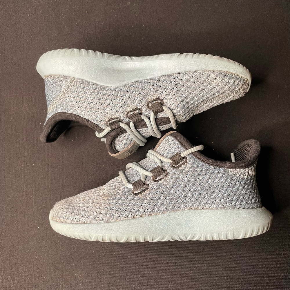 Used Adidas shoes